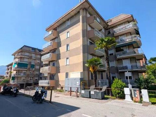 Appartamento in vendita a Luino VA
