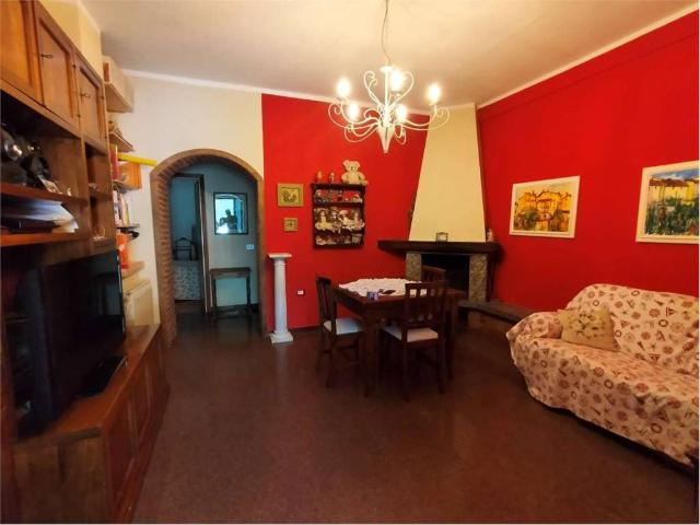 Appartamento in vendita a Luni SP