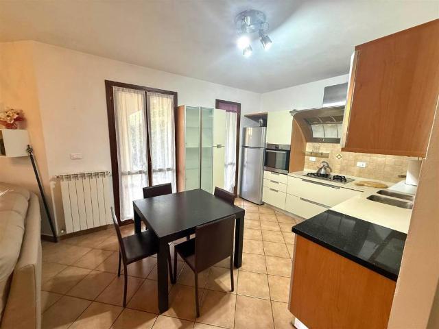 Appartamento in vendita a Luni SP