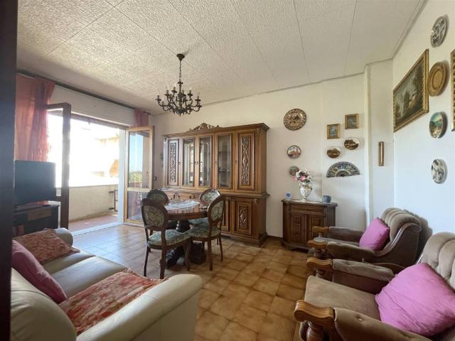 Appartamento in vendita a Luni SP