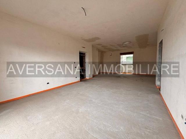 Appartamento in vendita a Lusciano CE