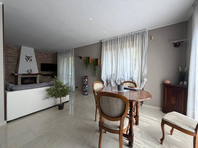 Villa in vendita a Luserna San Giovanni TO