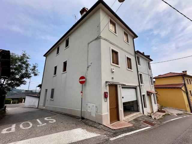 Appartamento in vendita a Lusiana Conco VI