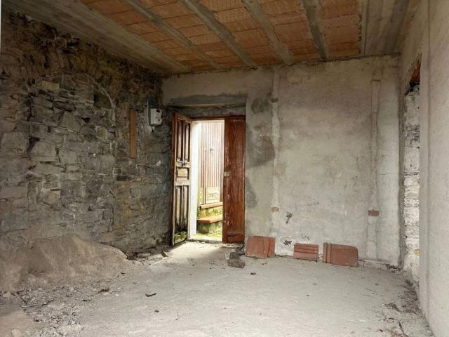 Appartamento in vendita a Lustra SA