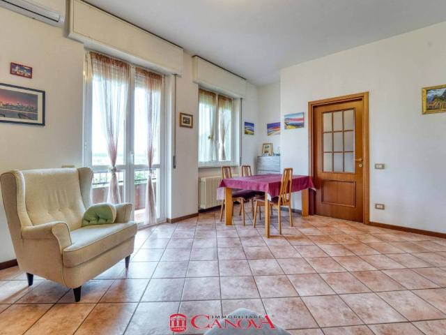 Appartamento in vendita a Lurate Caccivio CO