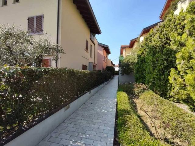 Appartamento in vendita a Lurago d'Erba CO