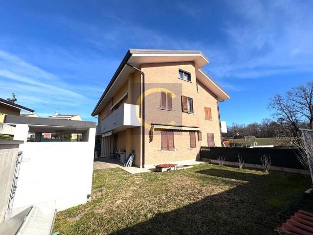 Appartamento in vendita a Lurago Marinone CO