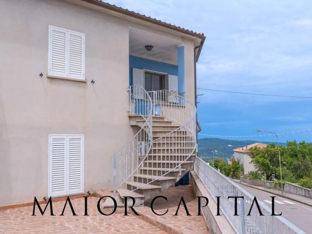Appartamento in vendita a Luras OT
