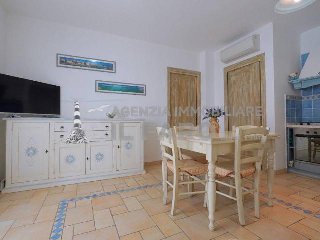 Appartamento in vendita a La Maddalena OT