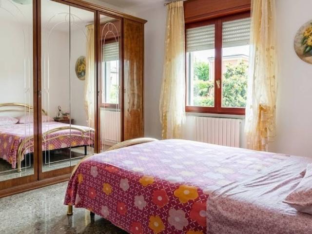 Appartamento in vendita a Lacchiarella MI