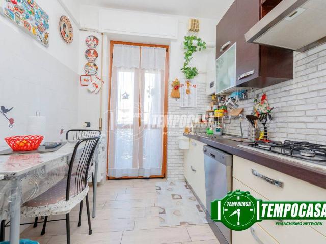Appartamento in vendita a Lacchiarella MI