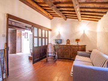 Appartamento in vendita a Labro RI