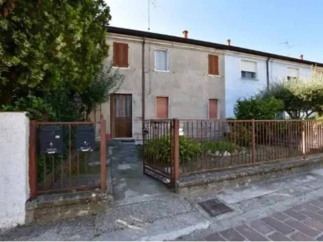 Appartamento in vendita a Lagosanto FE