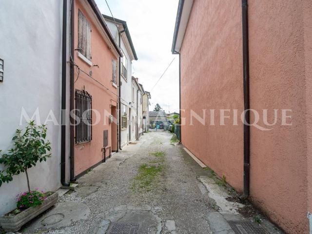 Appartamento in vendita a Lagosanto FE