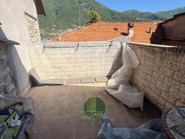 Appartamento in vendita a Laglio CO