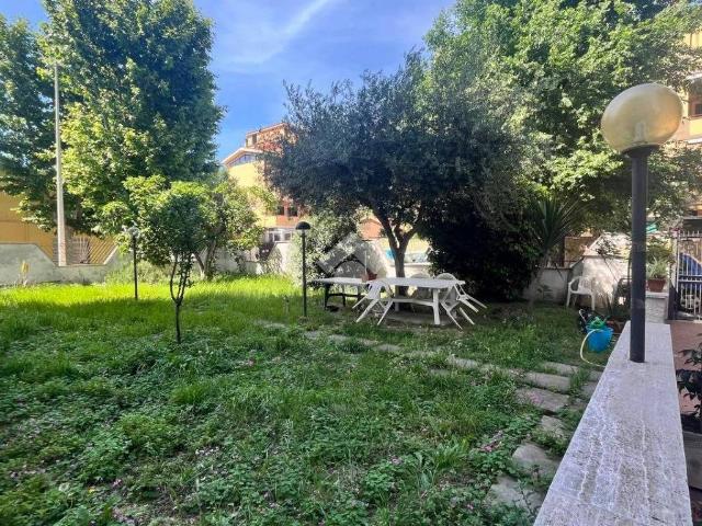 Appartamento in vendita a Ladispoli RM