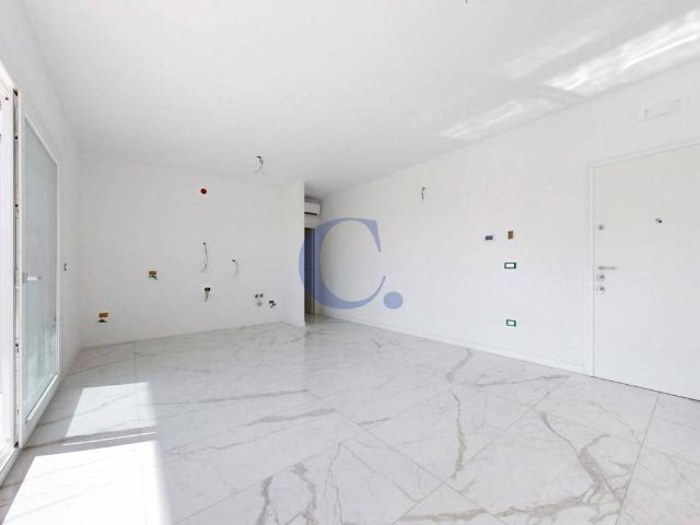 Appartamento in vendita a Ladispoli RM