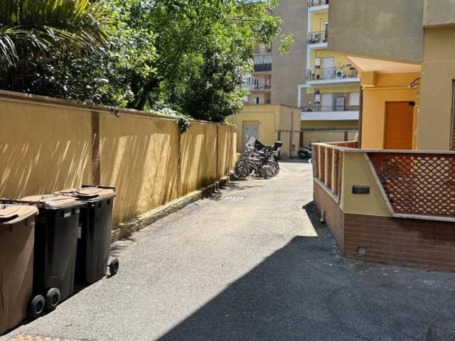 Appartamento in vendita a Ladispoli RM