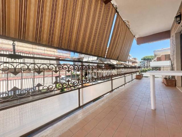 Appartamento in vendita a Ladispoli RM