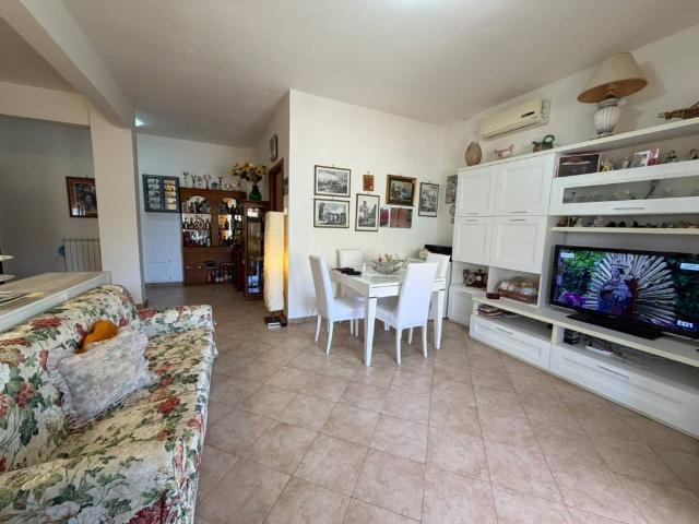 Appartamento in vendita a Ladispoli RM