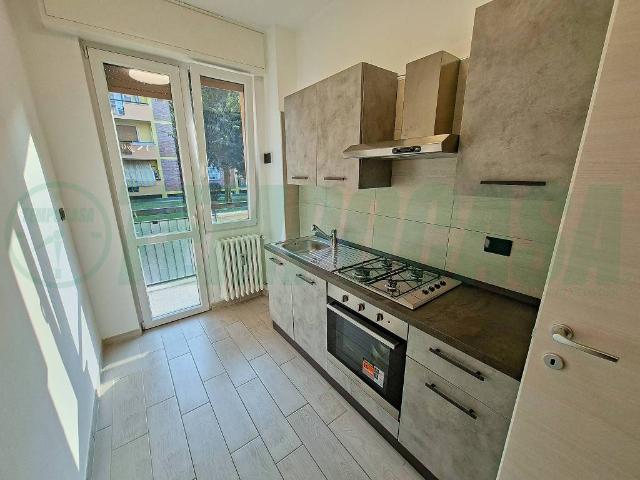 Appartamento in vendita a Lainate MI