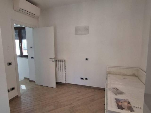 Appartamento in vendita a Lainate MI
