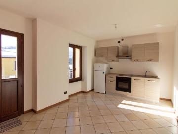Appartamento in vendita a Laino