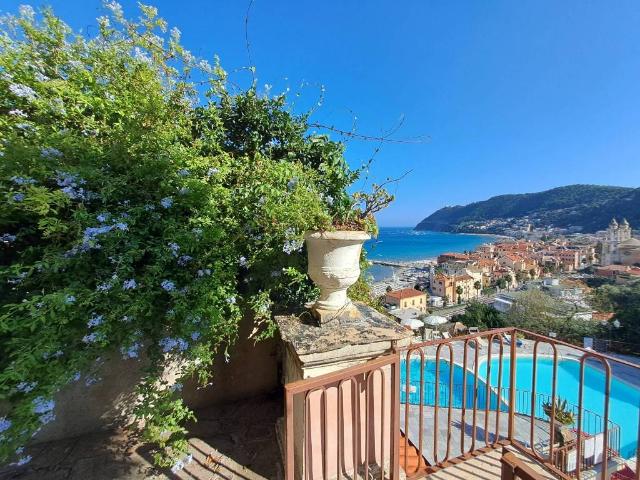 Appartamento in vendita a Laigueglia SV