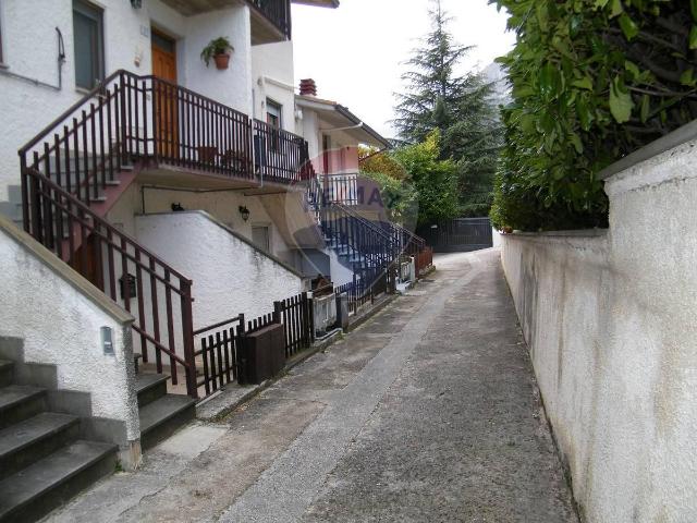 Appartamento in vendita a Lama Dei Peligni