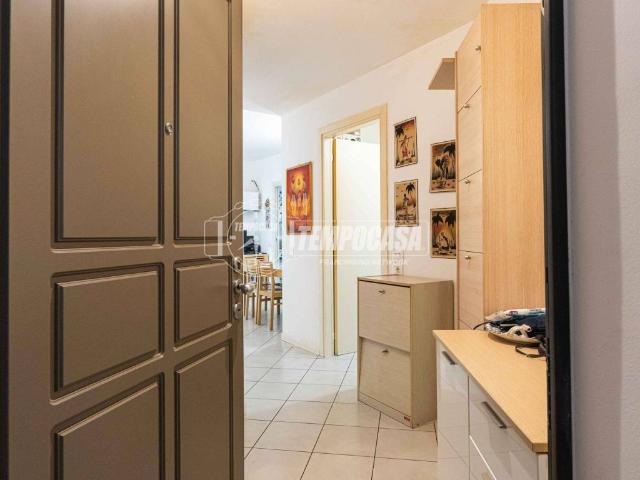 Appartamento in vendita a Lambrugo CO