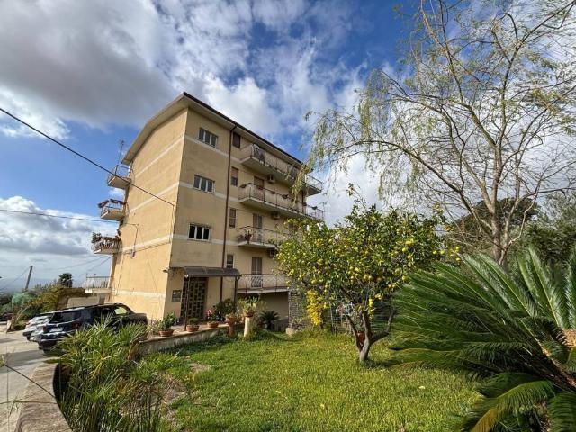 Appartamento in vendita a Lamezia Terme CZ