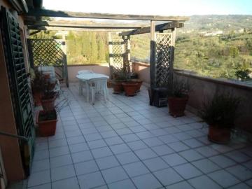 Appartamento in vendita a Lamporecchio PT