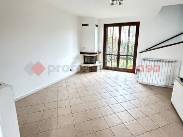 Appartamento in vendita a Landriano