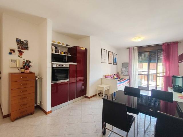 Appartamento in vendita a Landriano PV