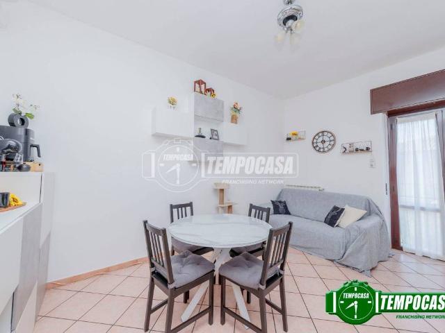 Appartamento in vendita a Landriano PV