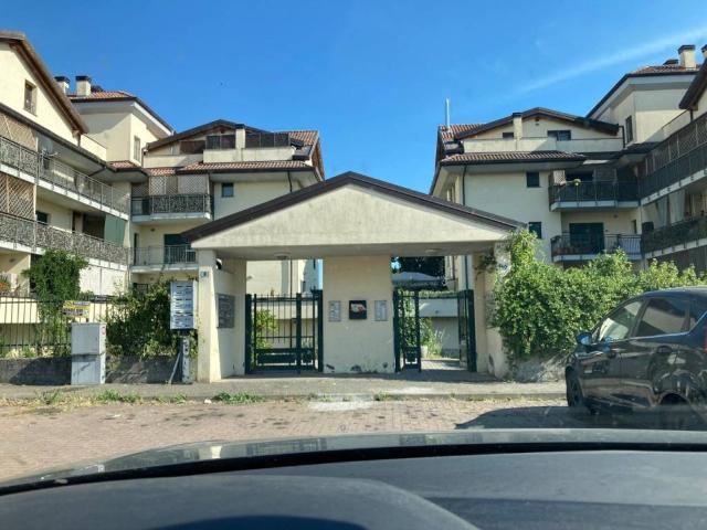 Appartamento in vendita a Landriano PV