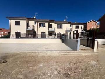 Appartamento in vendita a Lanuvio RM