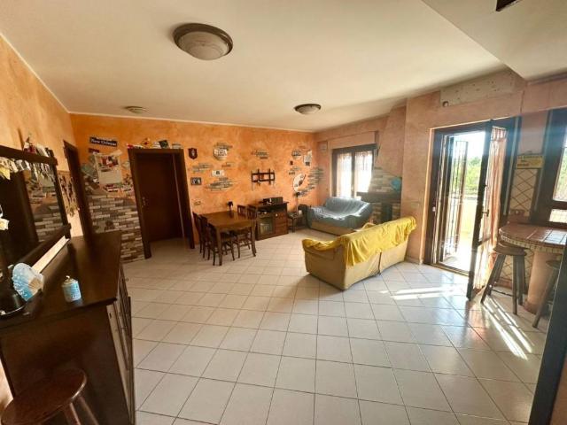 Appartamento in vendita a Lanuvio RM