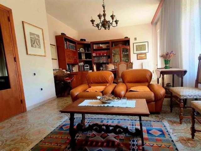 Appartamento in vendita a Lanusei OG