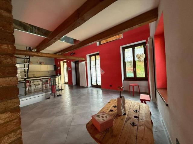 Appartamento in vendita a Lanzo Torinese TO