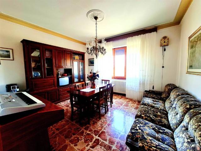 Appartamento in vendita a Lastra a Signa FI