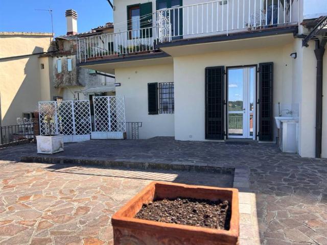Appartamento in vendita a Lastra a Signa FI