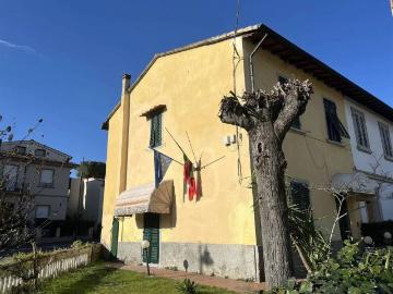 Appartamento in vendita a Lastra a Signa FI