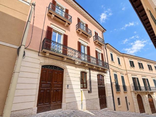 Appartamento in vendita a L'Aquila AQ