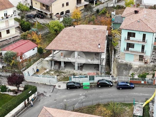 Appartamento in vendita a L'Aquila AQ