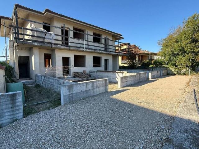 Appartamento in vendita a Larciano PT