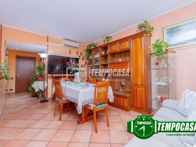 Appartamento in vendita a Lardirago PV