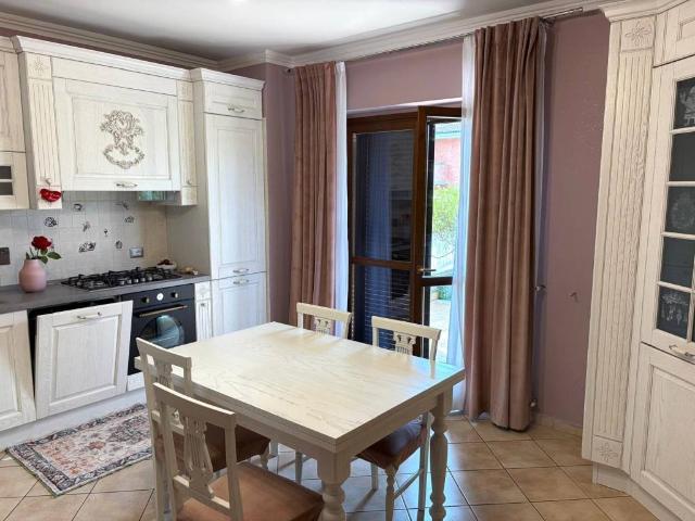 Appartamento in vendita a Lariano RM