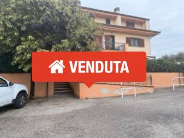 Appartamento in vendita a Lariano RM