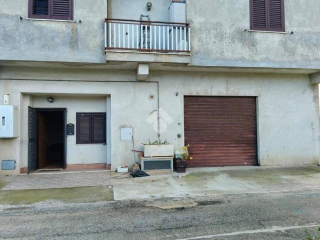 Appartamento in vendita a Lariano RM